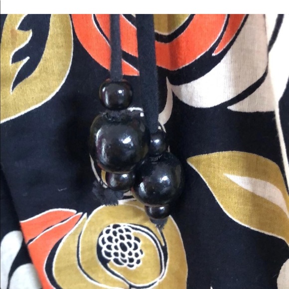 Dress - Picture 8 of 8